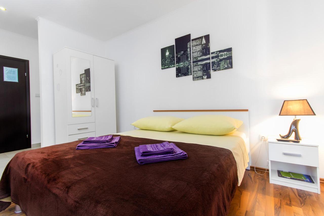 Apartmani Mariva Vodice Exterior foto