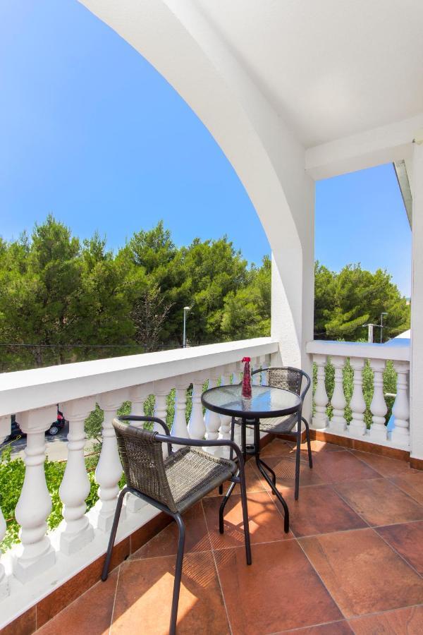 Apartmani Mariva Vodice Exterior foto